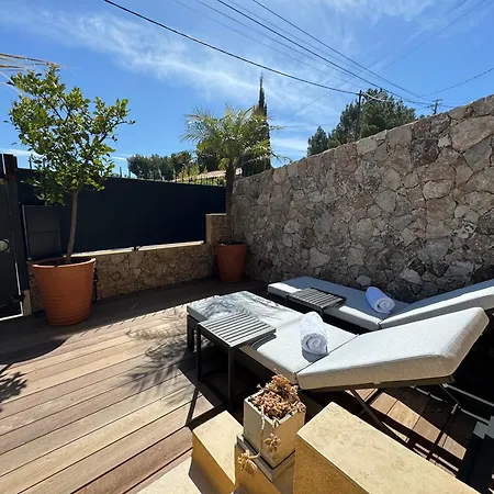 Confortable T2 Vue Avec Terrasse Amenagee Et Parking Prive, Et Port A Pied Apartment Sanary-sur-Mer